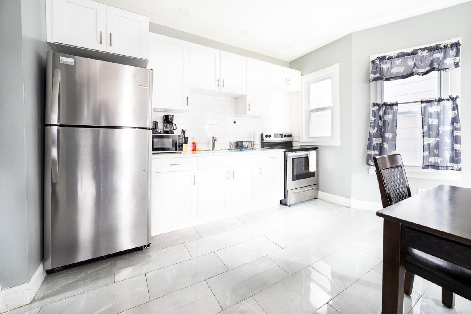 Apartment Quiet 4br Near & Casino Niagara Falls