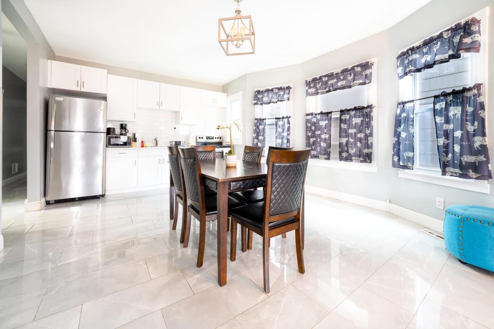 Quiet 4br Near & Casino *