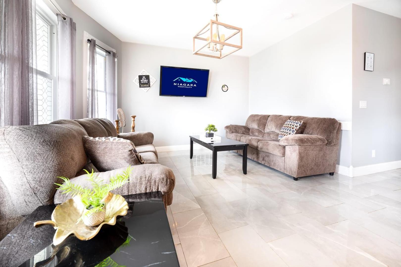 Quiet 4br Near & Casino